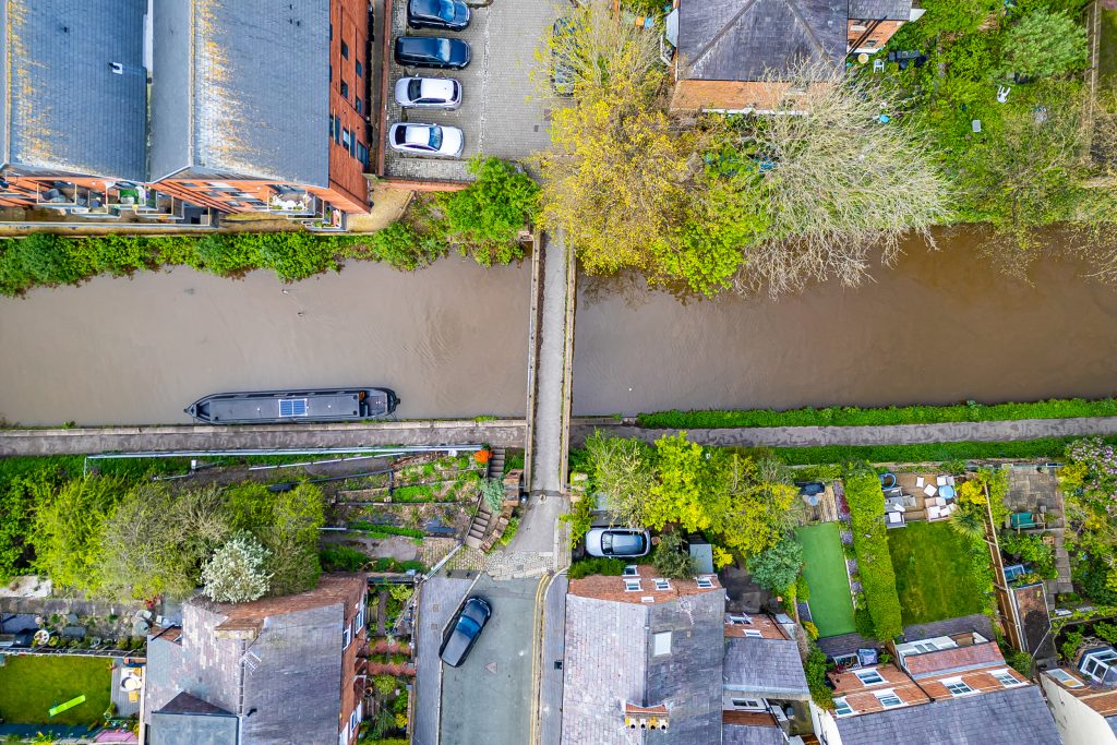 6 Gladstone Road 16