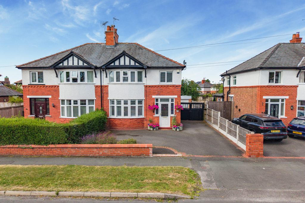 20 Lache Park Avenue 44