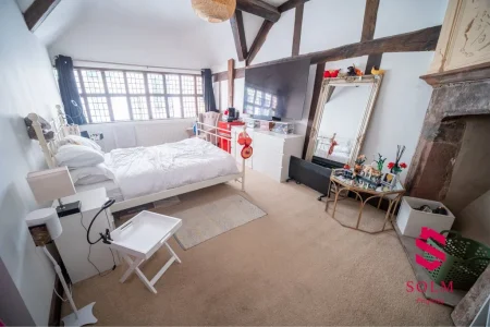 1 White Friars, Chester 12