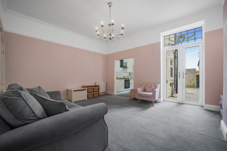 33 Bolton Road North 46