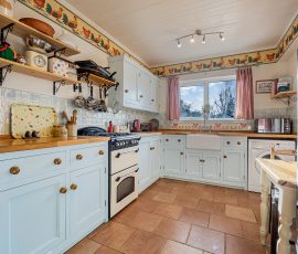 34 Victoria Road 14