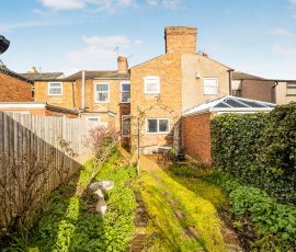 34 Victoria Road 24