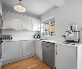 80 A Hough Green 40
