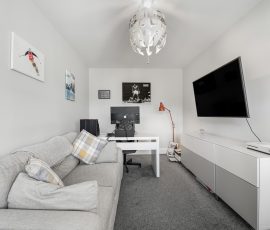 80 A Hough Green 72