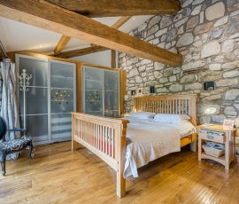 The Barn Sunbank 25