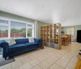 42 Shrewsbury Road 27