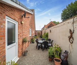 42 Shrewsbury Road 34