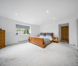 19 Principal Bedroom Angle2