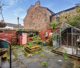 8 Beech Road 4